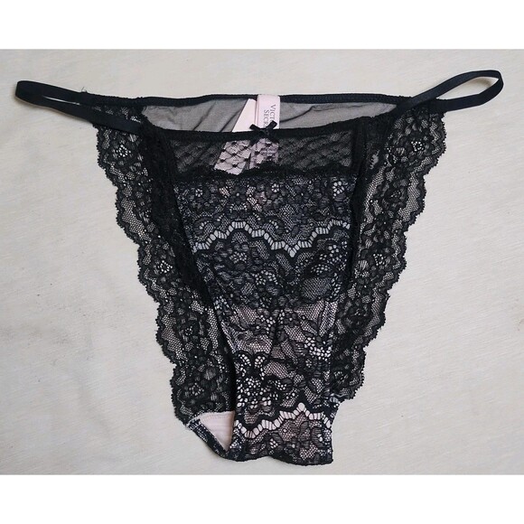 Victoria's Secret Lace and Mesh Bikini Panty Medium NWT - Picture 1 of 3
